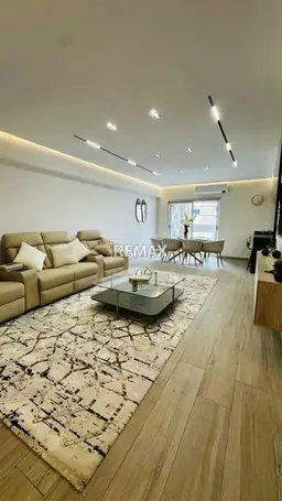 View 3