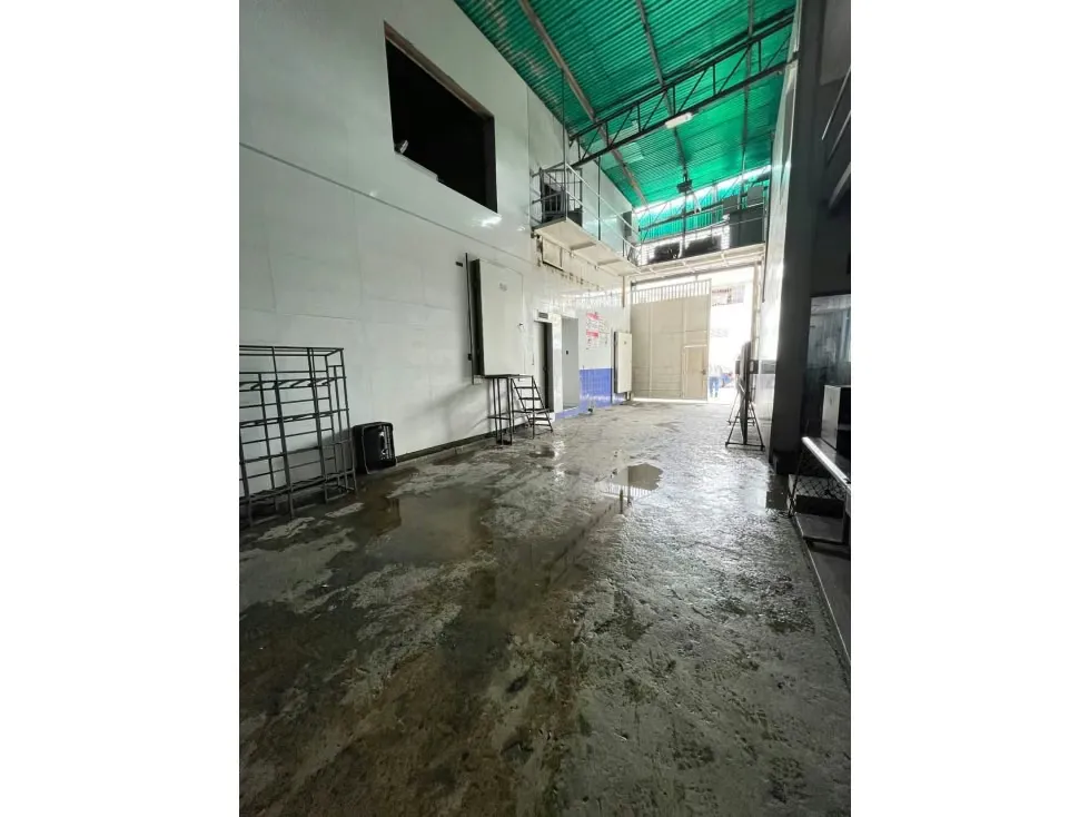 Fondo de comercio en venta - Avenida Atlantida - 18