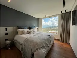 View 18