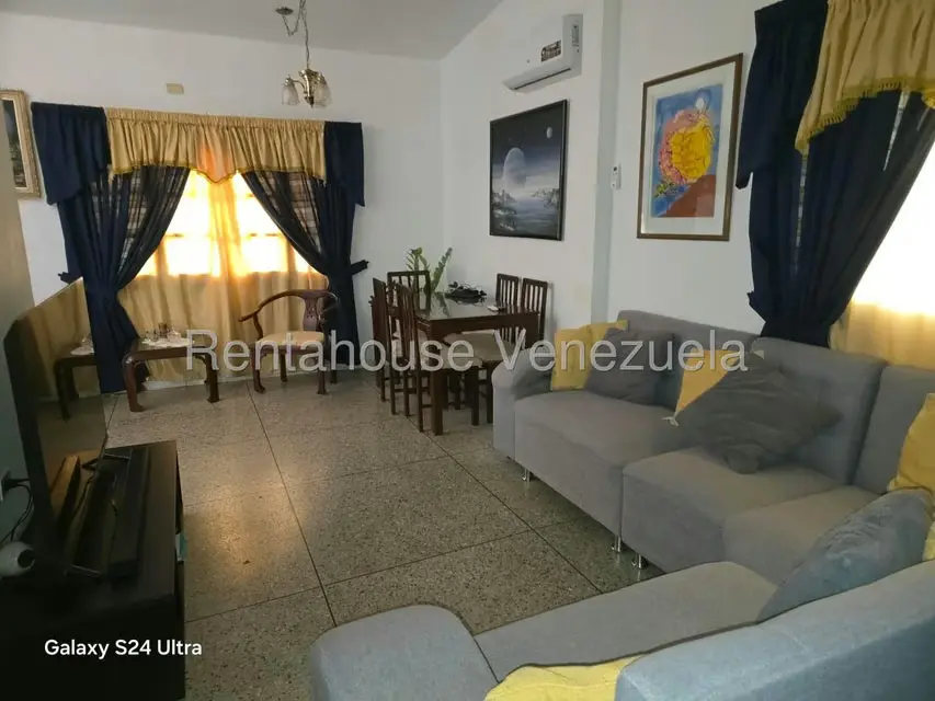 Casa (1 Nivel) en Venta en Calle Chile, Zulia - 4