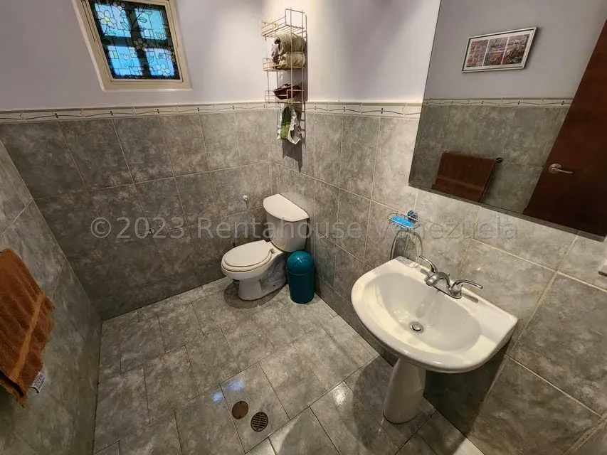 Casa (Duplex) en Venta en Colinas de Carrizal, Miranda - 25