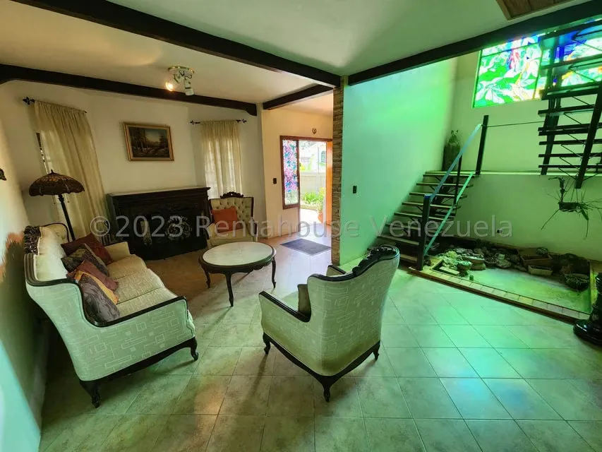 Casa (Duplex) en Venta en Colinas de Carrizal, Miranda - 3