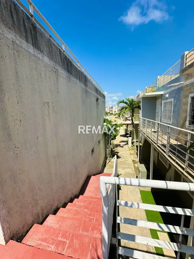 Apartamento en venta amoblado moderno en conjunto Villa Santorini en Tucacas - 5