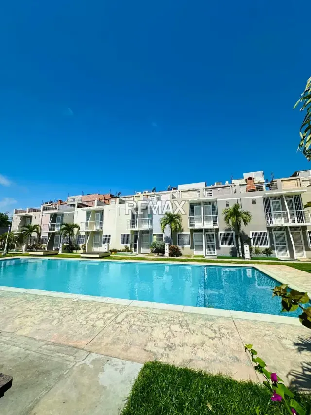 Apartamento en venta amoblado moderno en conjunto Villa Santorini en Tucacas - 9