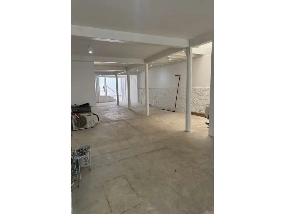 Alquiler de Casa Comercial en el Hatillo 158147AB 179m2/2B/2PE - 4