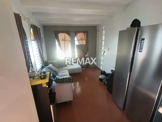EN VENTA COMODA CASA EN EL TRIGAL CABUDARE - 2