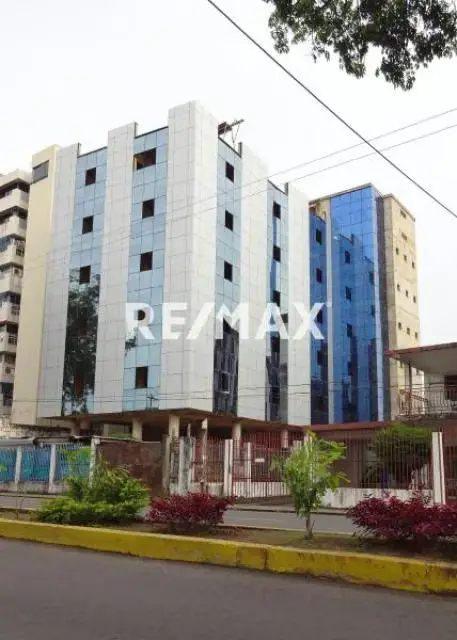 Se Vende Edificio a estrenar en Av. Luis del Valle García, Maturín, Estado Monagas