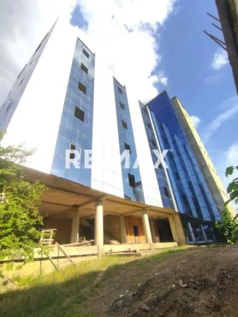 Se Vende Edificio a estrenar en Av. Luis del Valle García, Maturín, Estado Monagas - 3