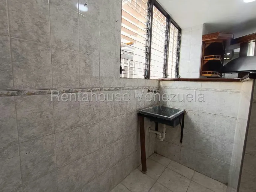 Apartamento (Duplex) en Alquiler en San Jacinto, Aragua - 11