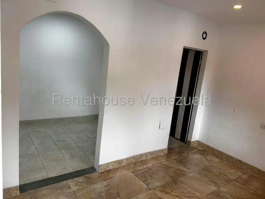Local Comercial en Alquiler en El Hatillo, Distrito Metropolitano - 6