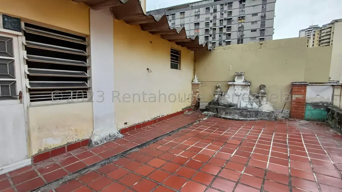 Edificio en Venta en Parroquia La Candelaria, Distrito Metropolitano - 51