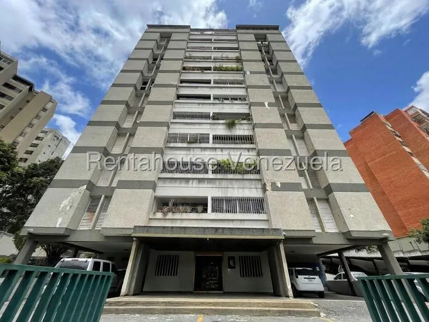 Apartamento (1 Nivel) en Alquiler en Santa Paula, Distrito Metropolitano