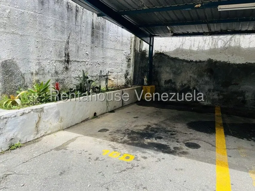 Apartamento (1 Nivel) en Alquiler en Santa Paula, Distrito Metropolitano - 41