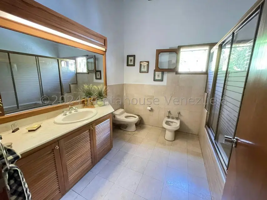 Casa (1 Nivel) en Venta en Colinas de Bello Monte, Distrito Metropolitano - 28