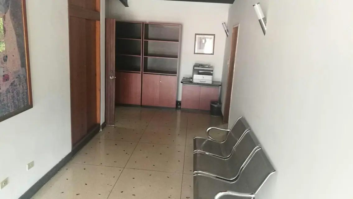 Casa (1 Nivel) en Venta en Colinas de Bello Monte, Distrito Metropolitano - 32