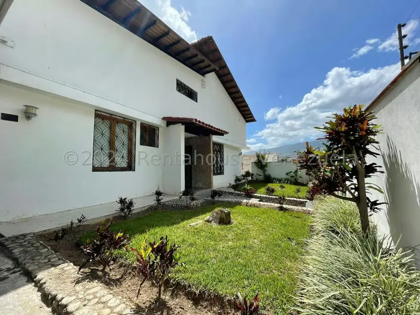 Casa (1 Nivel) en Venta en Colinas de Bello Monte, Distrito Metropolitano - 65