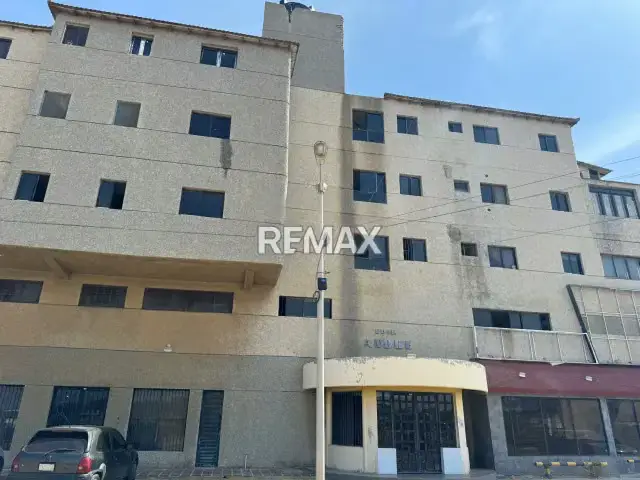 Apartamento en Venta. Av. Ollarvides