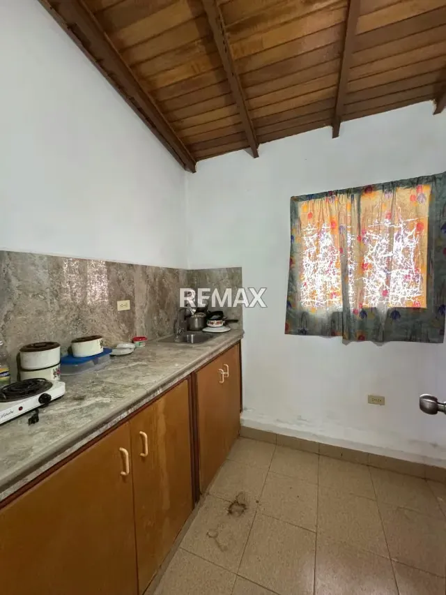 Apartamento en Venta. Av. Ollarvides - 3