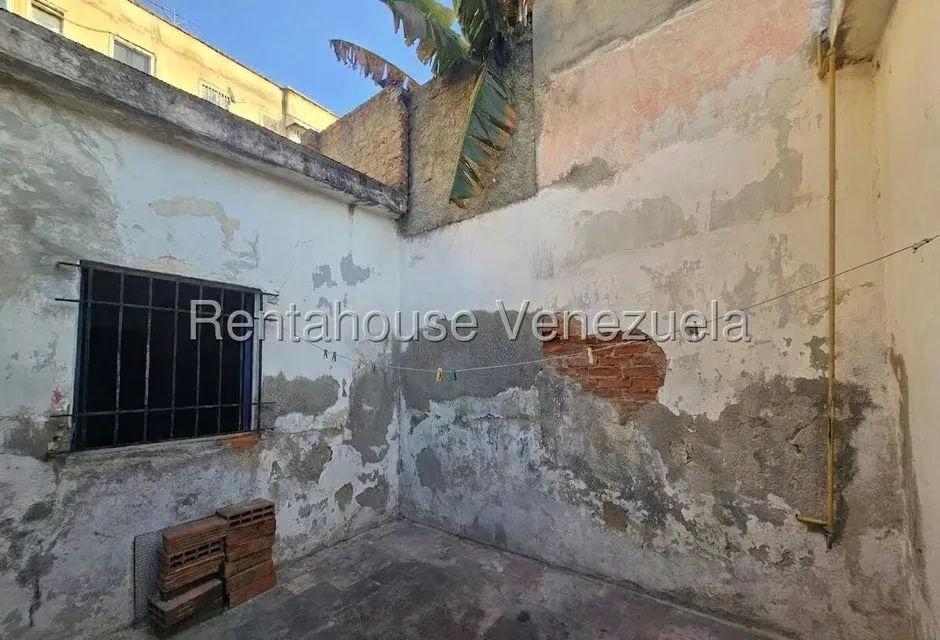 Terreno (Residencial) en Venta en El Paraiso, Distrito Metropolitano - 11