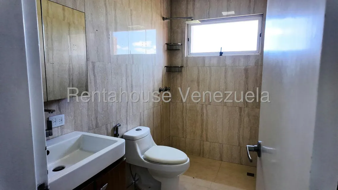 Apartamento (1 Nivel) en Venta en Oripoto, Distrito Metropolitano - 20
