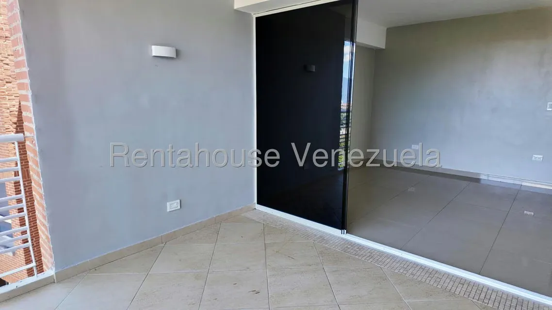Apartamento (1 Nivel) en Venta en Oripoto, Distrito Metropolitano - 8