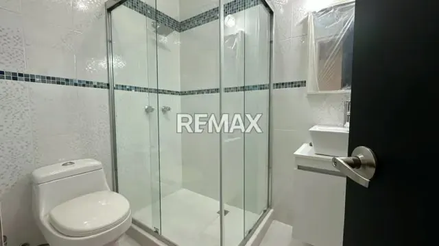 En Venta Apartamento en el Conjunto Residencial el Tamá Torre Limoncito Piso 6 - 10