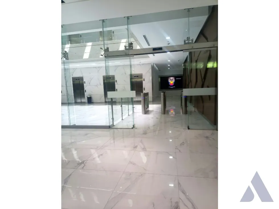 Vendo/alquilo oficina 440m2 Los Pomelos 0295 - 2