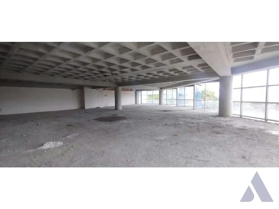 Vendo/alquilo oficina 440m2 Los Pomelos 0295 - 12