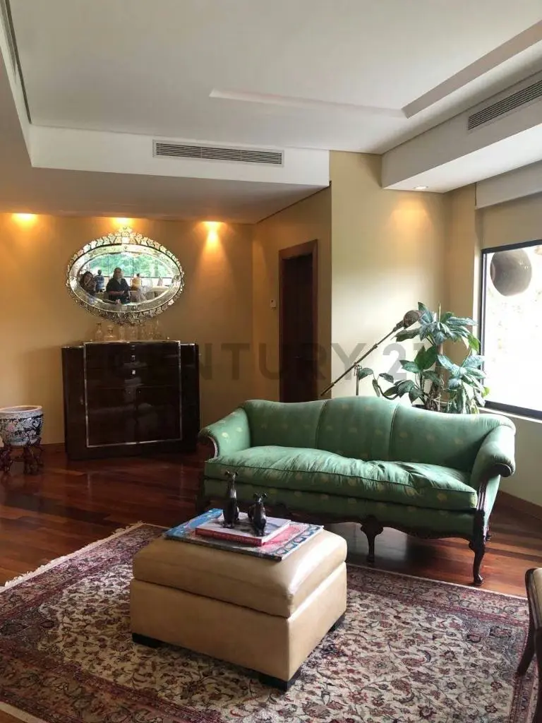 En venta Espectacular y lujoso apartamento en Altos de Guataparo - 2