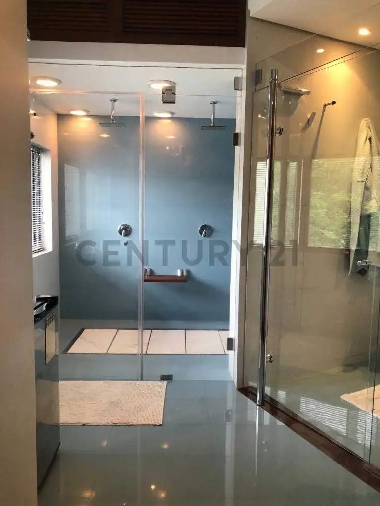 En venta Espectacular y lujoso apartamento en Altos de Guataparo - 4