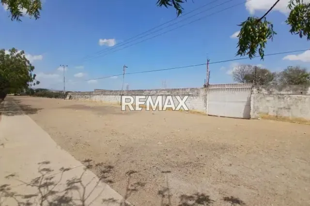Se Vende Lote de Terreno en Excelente Ubicación Coro Edo. Falcón - 6