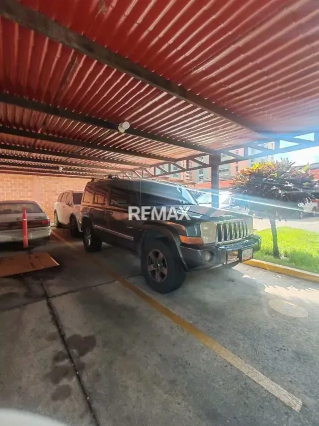 Venta de apartamento parque choroni cepe - 8