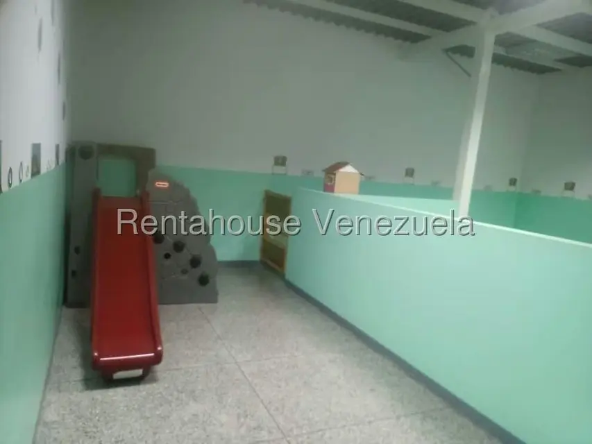 Edificio en Venta en Parroquia Concepcion, Lara - 60