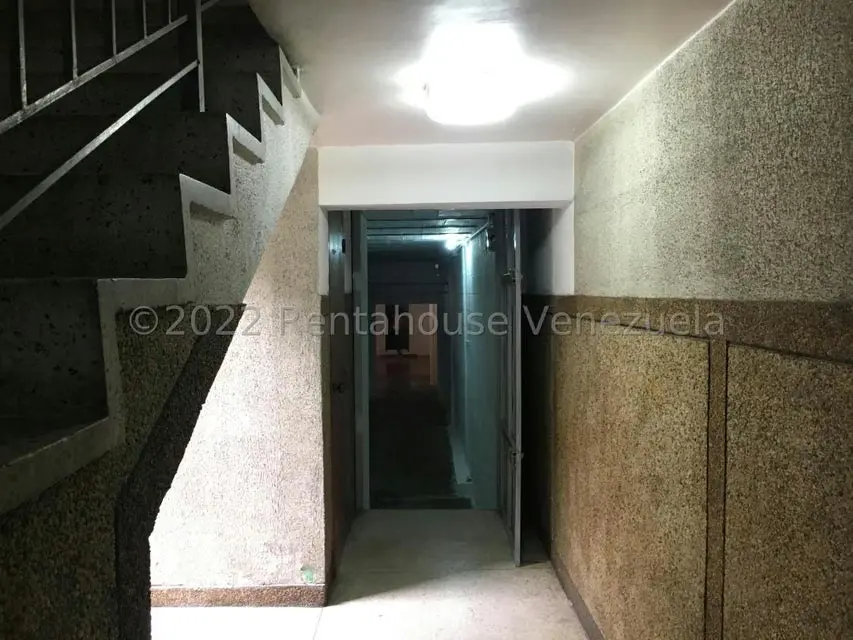 Galpon - Deposito en Alquiler en Parroquia Altagracia, Distrito Metropolitano - 8