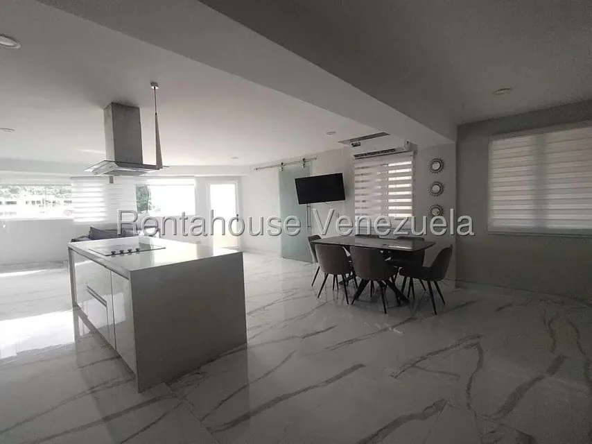 Apartamento (Penthouse) en Venta en El Parral, Carabobo - 2