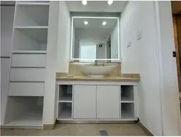 Vista 16