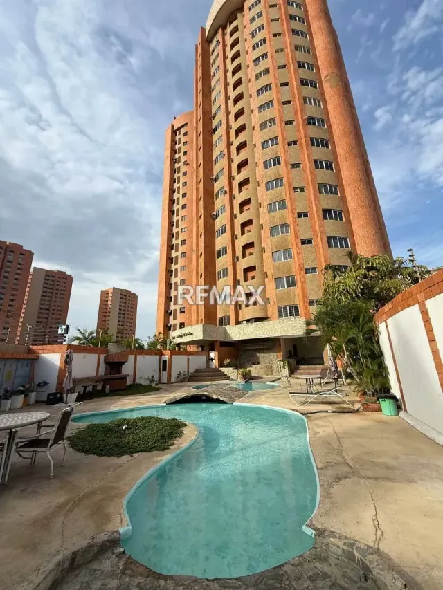 APARTAMENTO AMOBLADO EN NATHALY CRISTINA AV BELLA VISTA - 17