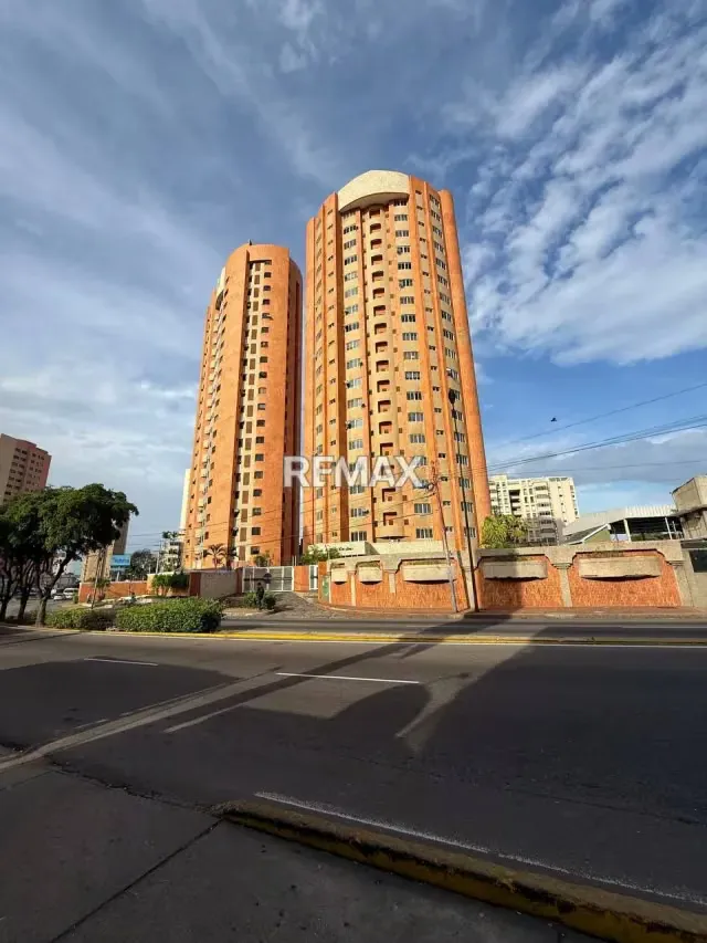 APARTAMENTO AMOBLADO EN NATHALY CRISTINA AV BELLA VISTA - 10
