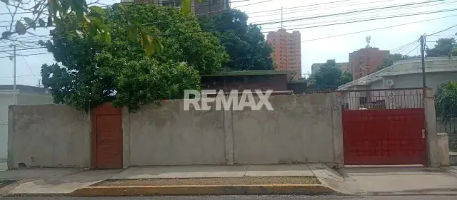 QUINTA ALMAR 19-21 CASA COMERCIAL EN VENTA, SECTOR PARAISO, 4005, MARACAIBO ESTE, ESTADO ZULIA.