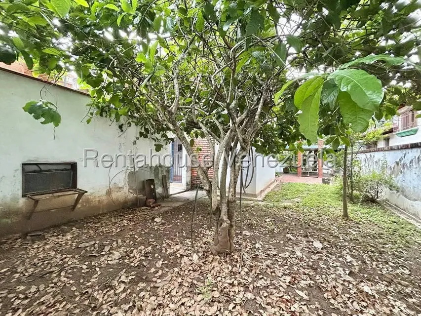 Casa (Duplex) en Alquiler en Chuao, Distrito Metropolitano - 24