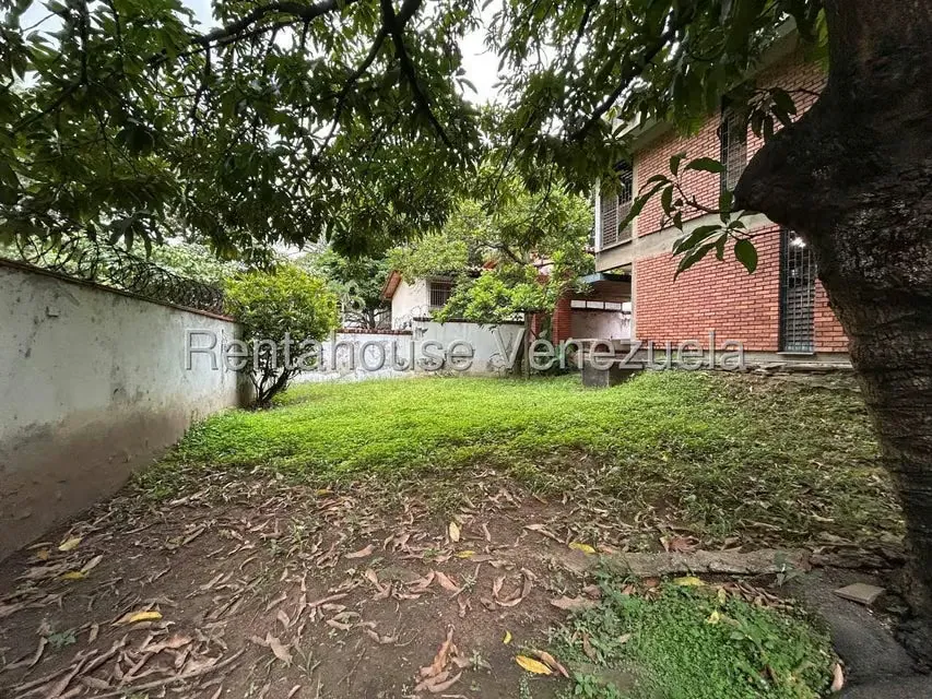Casa (Duplex) en Alquiler en Chuao, Distrito Metropolitano - 25