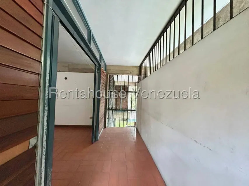 Casa (Duplex) en Alquiler en Chuao, Distrito Metropolitano - 29