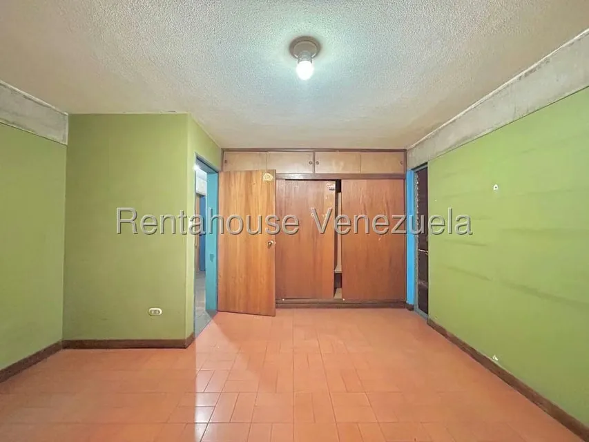 Casa (Duplex) en Alquiler en Chuao, Distrito Metropolitano - 33
