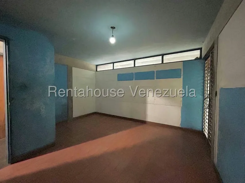 Casa (Duplex) en Alquiler en Chuao, Distrito Metropolitano - 36