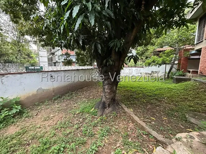 Casa (Duplex) en Alquiler en Chuao, Distrito Metropolitano - 37