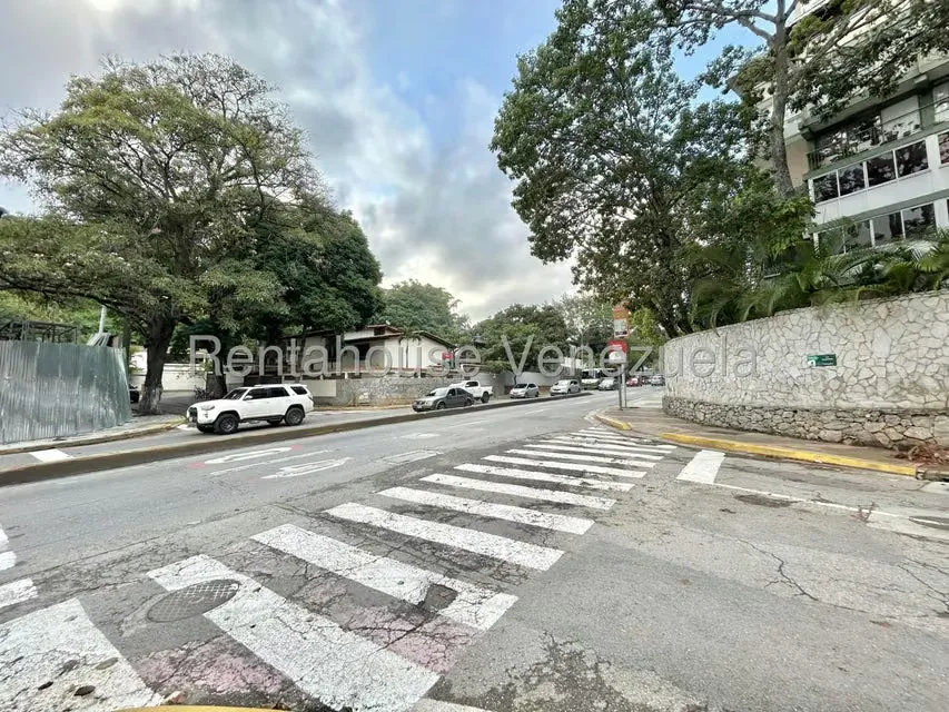 Casa (Duplex) en Alquiler en Chuao, Distrito Metropolitano - 42