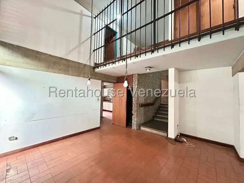 Casa (Duplex) en Alquiler en Chuao, Distrito Metropolitano - 7