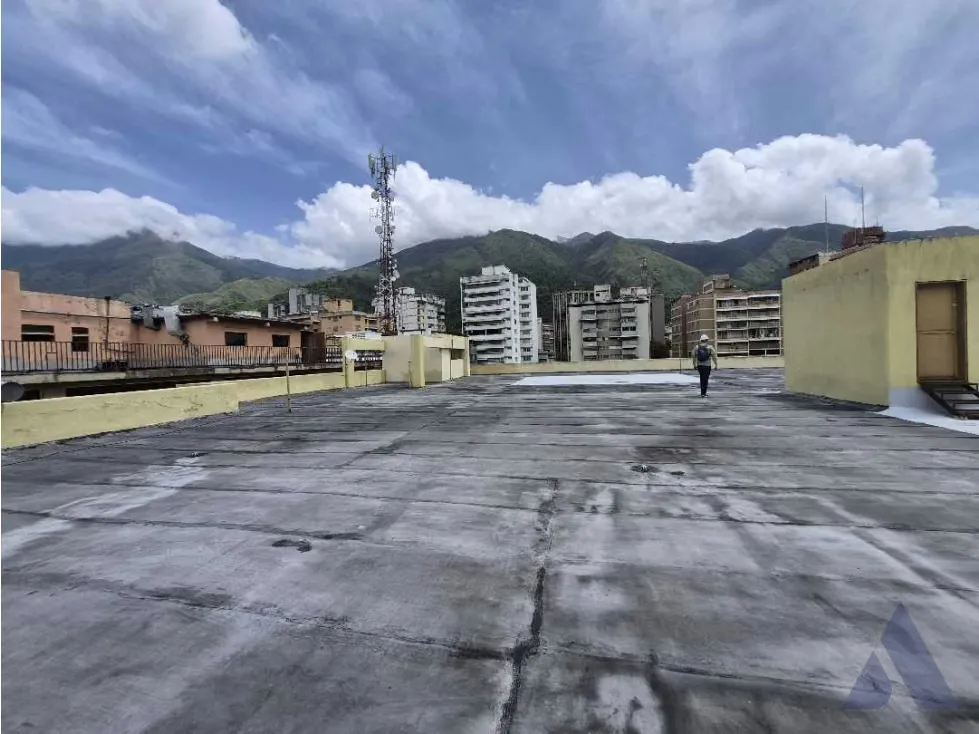 En venta edificio industrial 5388m2 La Urbina 2555 - 11