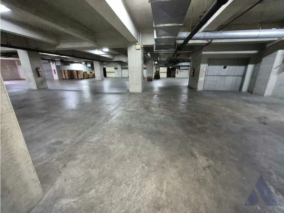 En venta edificio industrial 5388m2 La Urbina 2555 - 9