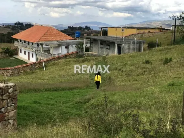 PARCELA CON ESTRUCTURA EN VENTA | CUBIRO (SECTOR LAS CUIVAS) CON 1440M2